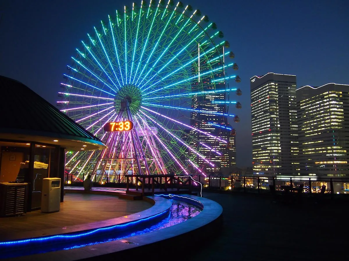 Yokohama Minatomirai Manyo Club Hotel